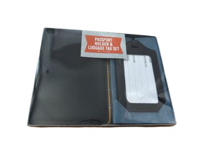Picture of Fathers Day Gift - Luggage Tag and passport Holder Boxed Gift NEW