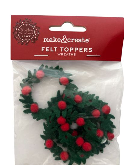 Picture of 6 x Christmas Wreath Felt Toppers christmas card toppers
