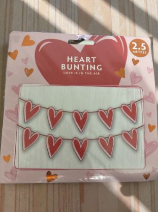 Picture of heart bunting 2.5m paper heart bunting red hearts with pink and rose gold colour