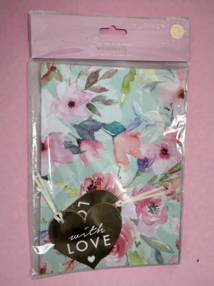 Picture of floral mothers day Gift wrap set floral pink flowers 2 sheets 2 heart  tags NEW